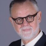 Cuando la patria llama (OPINION)