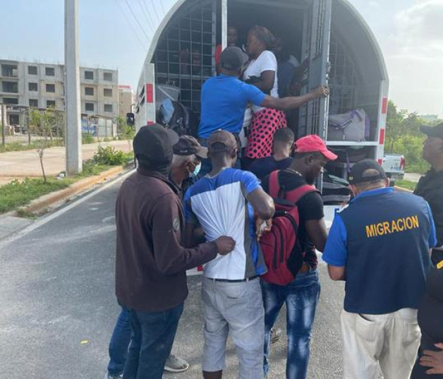 DGM detiene a 24 haitianos en operativos migratorios en SD