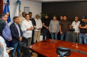 Dirigentes transporte aseguran no aumentarán precio pasaje