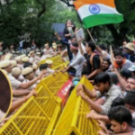 El Movimiento de las Cucarachas en La India