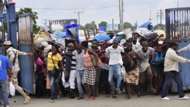 Establecer sanciones y crear mecanismos contra la inmigración haitiana (OPINION)