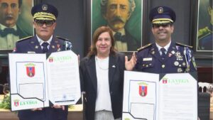 Alcaldía de La Vega distingue como hijos adoptivos y meritorios al general Juan Pablo Ferreira Verás y al coronel Rafael Guillermo Guzmán Chomalí