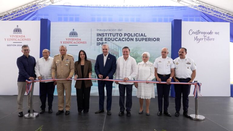 Presidente Abinader y ministro Jean Luis Rodríguez entregan nuevas instalaciones del Instituto Policial de Educación Superior (IPES)