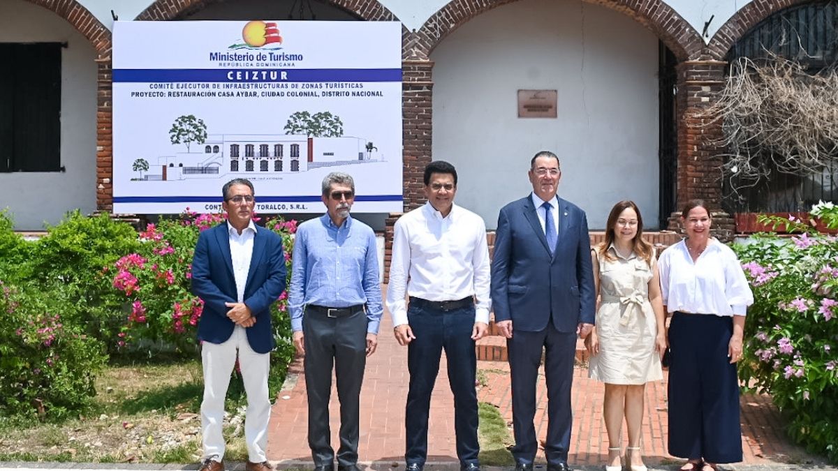 David Collado deja iniciada restauración de Casa Aybar, en Ciudad Colonial