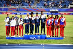Medllista olímpica Marileidy Paulino conquista oro en JCC