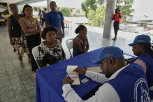 Miembros del actual gobierno de Haití no podrán ser candidatos