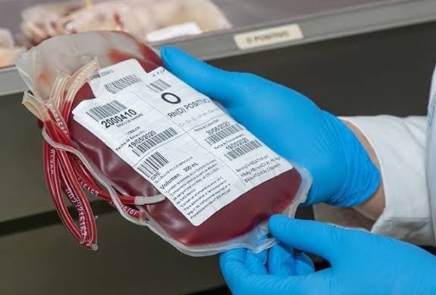 Salud Pública clausura banco de sangre que operaba sin licencia Salud Pública clausura banco de sangre que operaba sin licencia