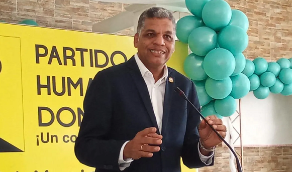 Denuncian en MP al presidente PHD manejo «irregular» fondos