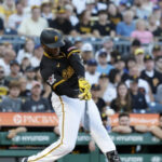 Dominicano Alexander Canario sobresale en béisbol de Japón