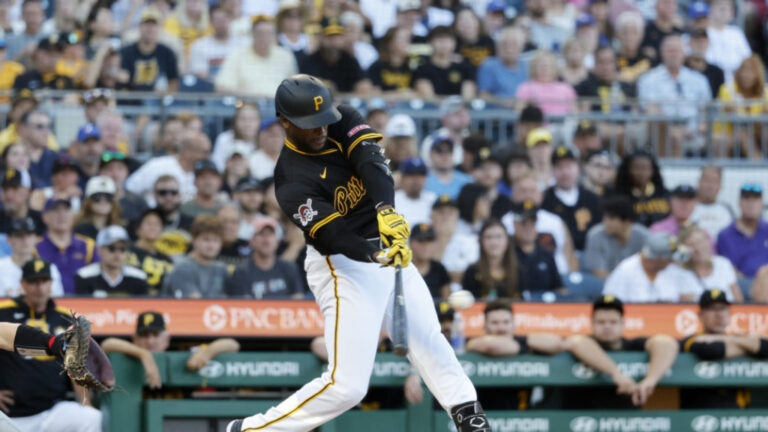 Dominicano Alexander Canario sobresale en béisbol de Japón