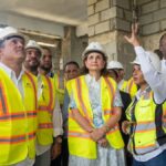 Vicepresidenta Raquel Peña supervisa construcción del Hospital Traumatológico Luis L. Bogaert en Mao