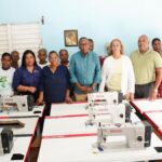 DASAC entrega modernas máquinas de coser a congregación religiosa a fin de contribuir al desarrollo del autoempleo de mujeres en San Cristóbal