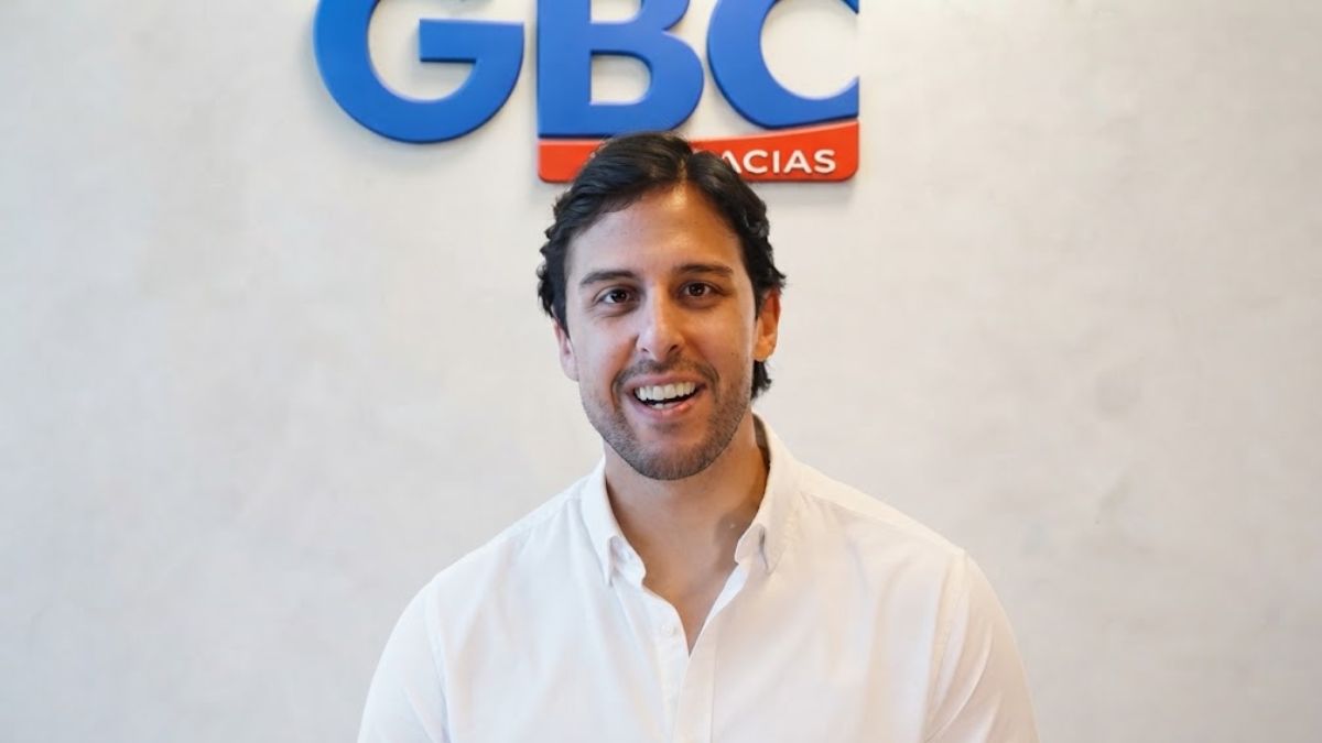 Raymond Rodríguez anuncia apoyo a promociones de bachillerato del Distrito Nacional Raymond Rodríguez anuncia apoyo a promociones de bachillerato del Distrito Nacional