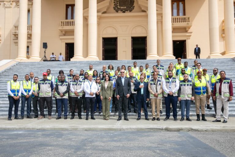 Presidente Abinader felicita al COE tras simulacro terremoto