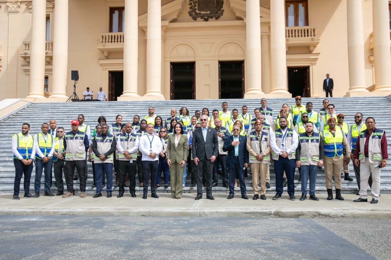 Presidente Abinader felicita al COE tras simulacro terremoto