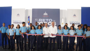Comunidad educativa de Sabana Perdida celebra nuevas oportunidades para el deporte con entrega de techado escolar