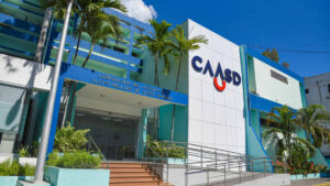 Corte de Arbitraje condena a la CAASD al pago de RD8 millones a favor de AAA Dominicana