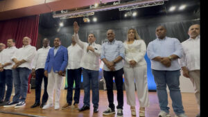 Juramentan al Frente de Salud de La Vega en apoyo al proyecto presidencial de David Collado