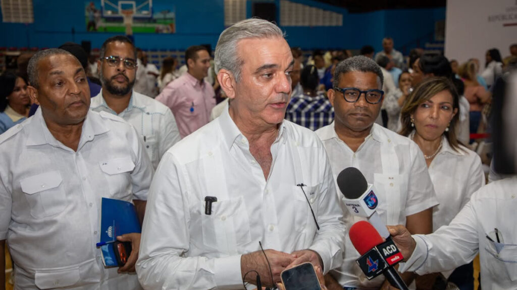 Presidente Abinader advierte RD está preparada para enfrentar cualquier amenaza de bandas terroristas haitianas en la frontera y asegura se ha reforzado sustancialmente la vigilancia en la zona