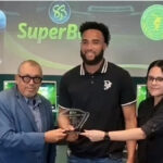 Raimel Tapia y Albert Abreu fueron seleccionados como los más destacados en la premiación El Pelotero Estrella de la Semana